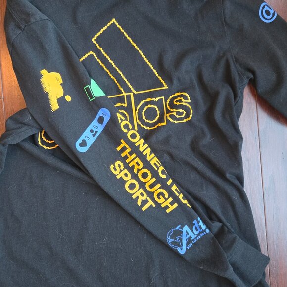 Adidas Boys Medium 10/12 Hoodie - Picture 3 of 3